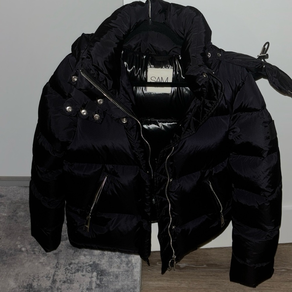 ❌SOLD ❌ SAM. Remy Puffer